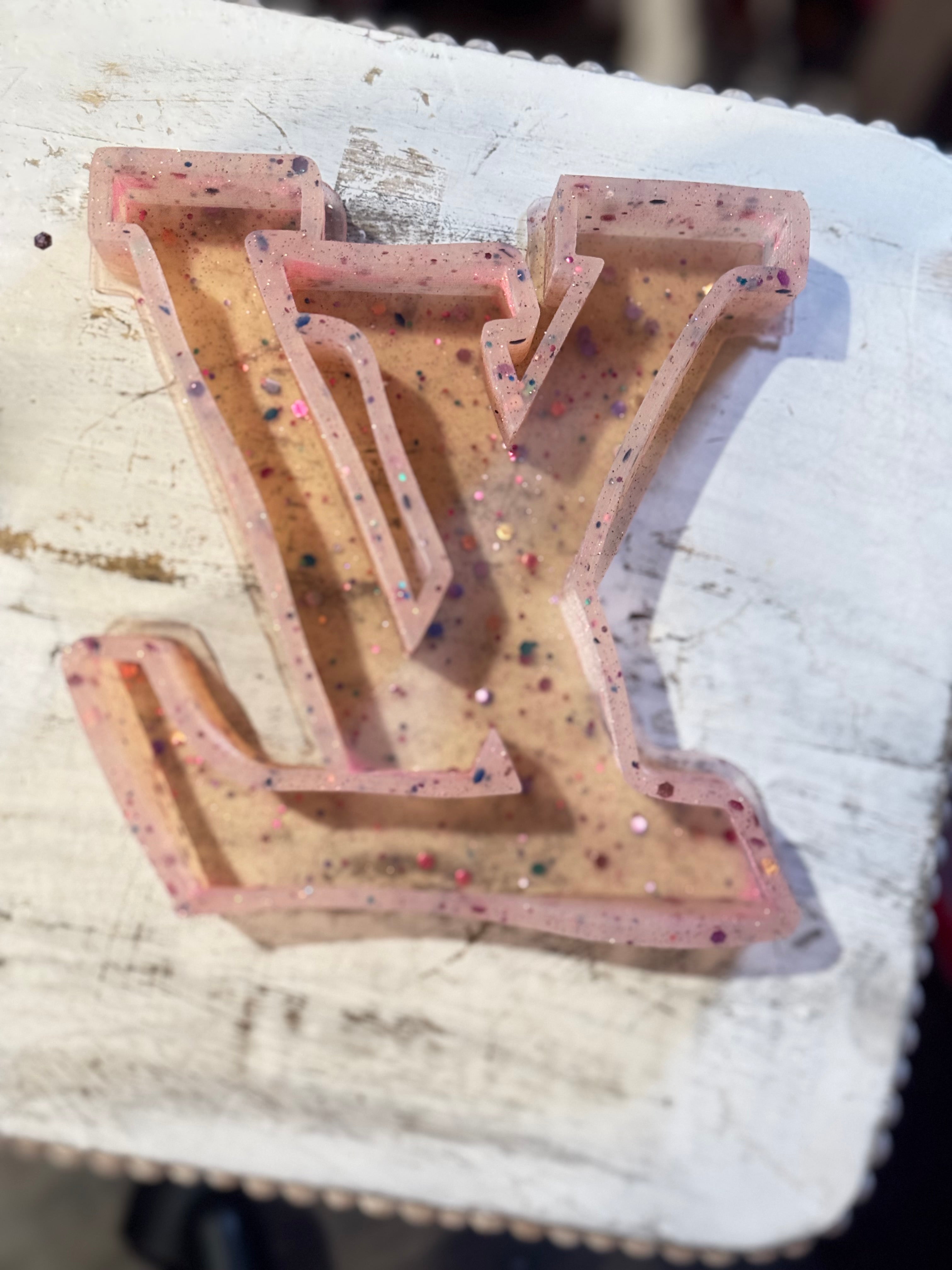 Vv