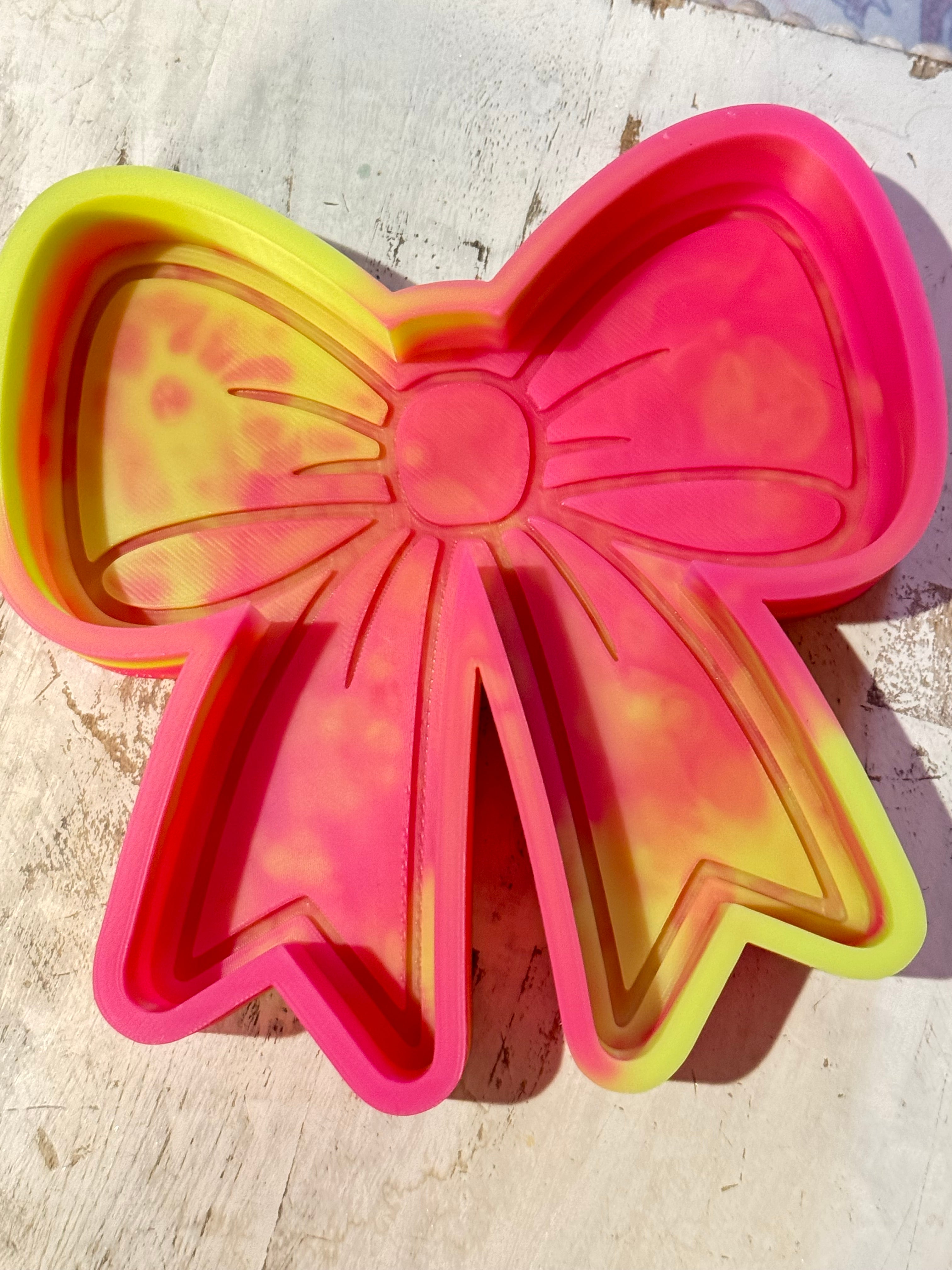 Cutesy bow