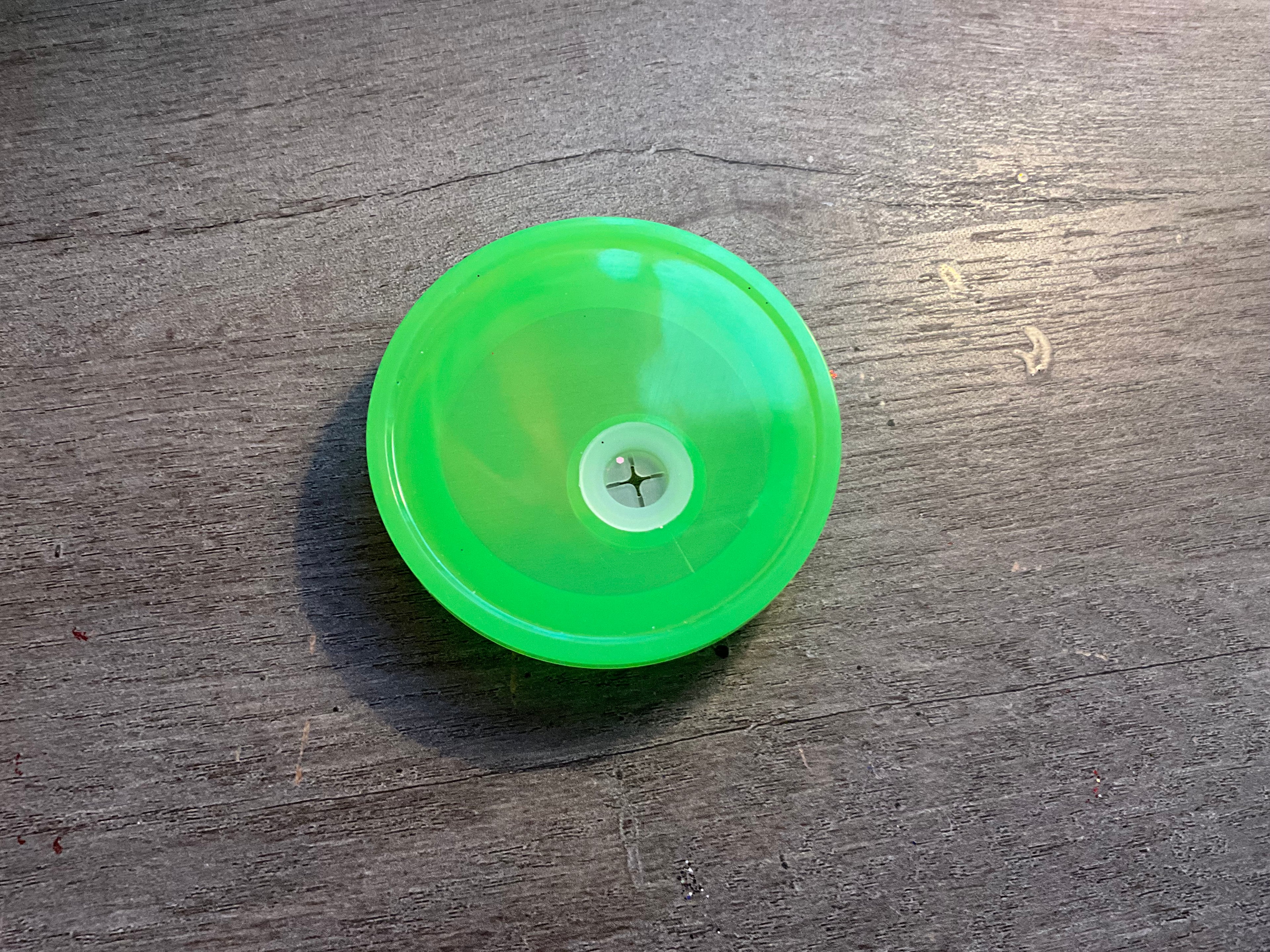 Plain colored acrylic lids