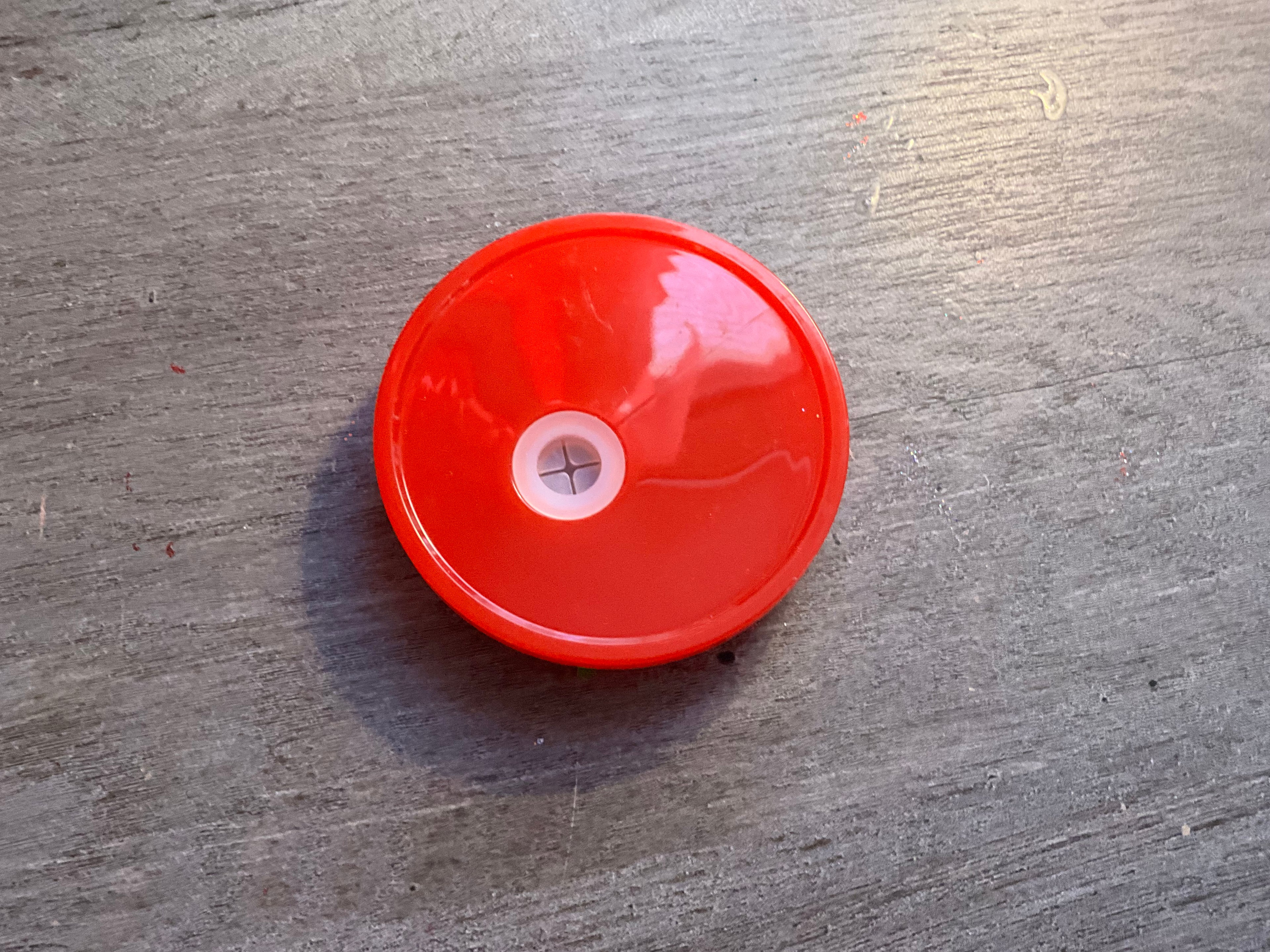 Plain colored acrylic lids