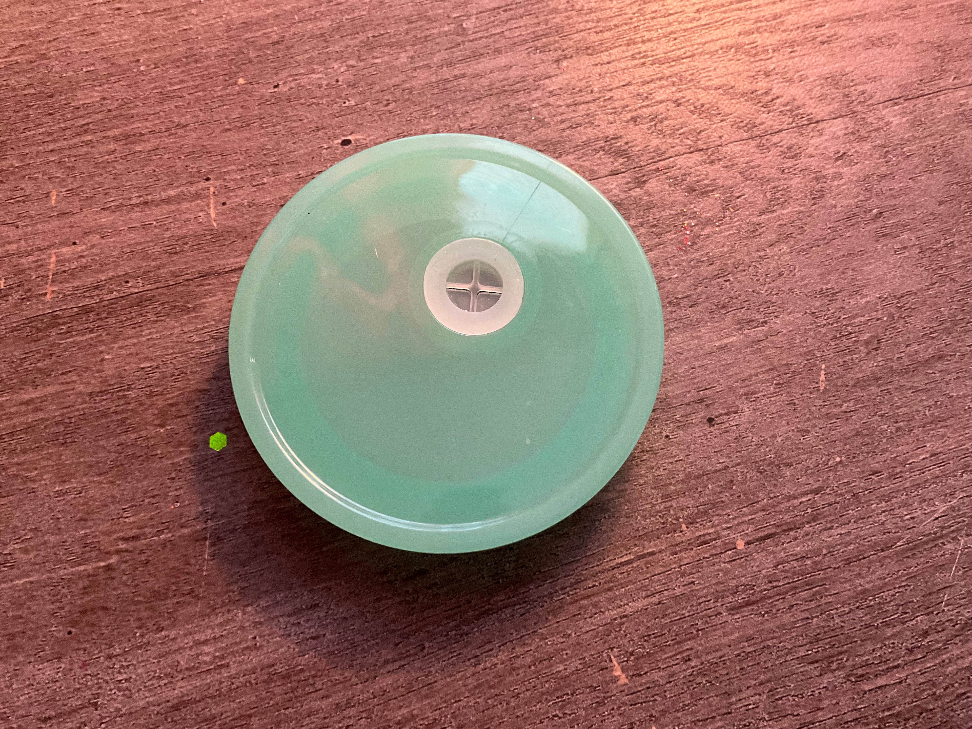 Plain colored acrylic lids