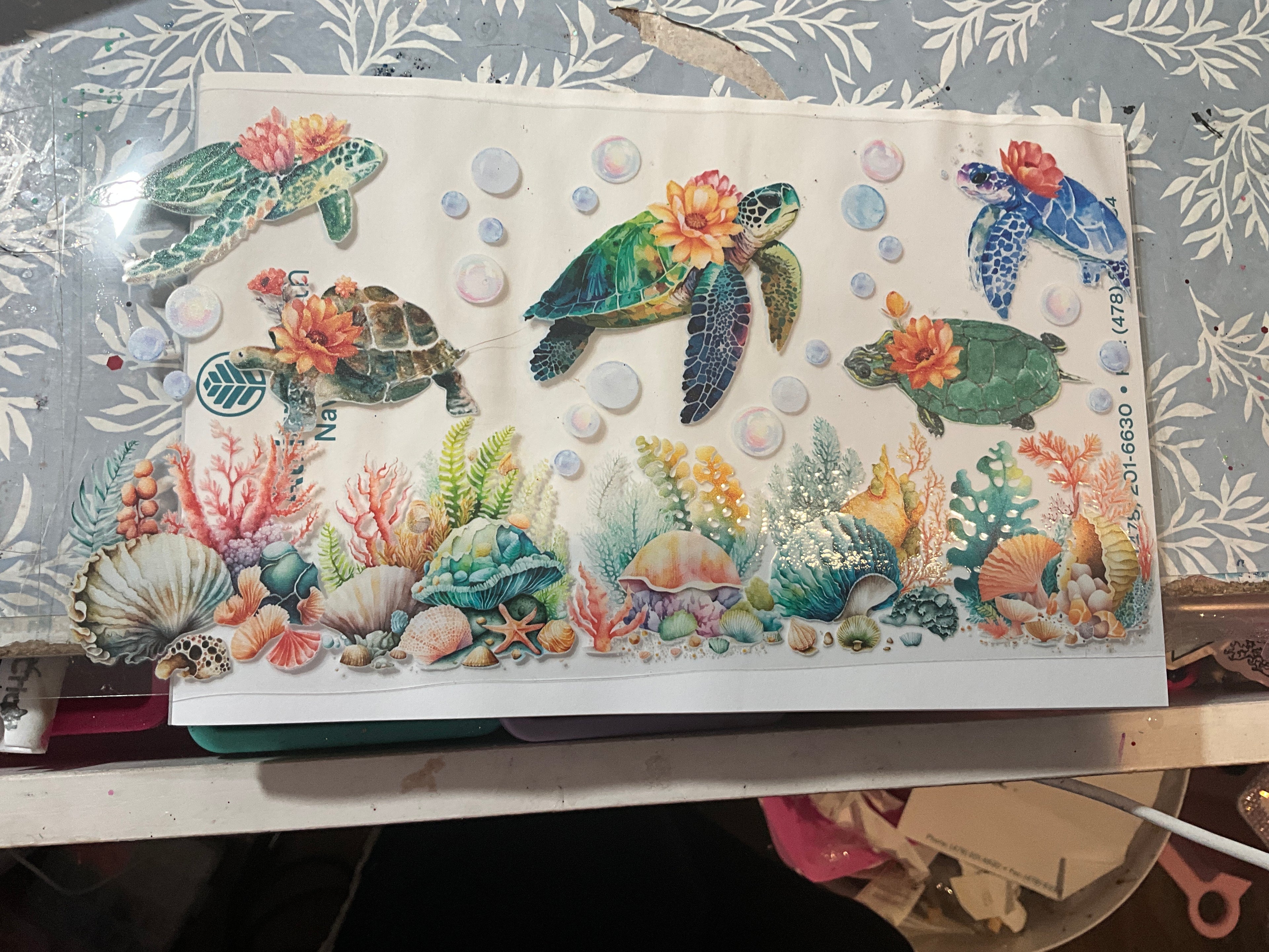 Under the sea turtles