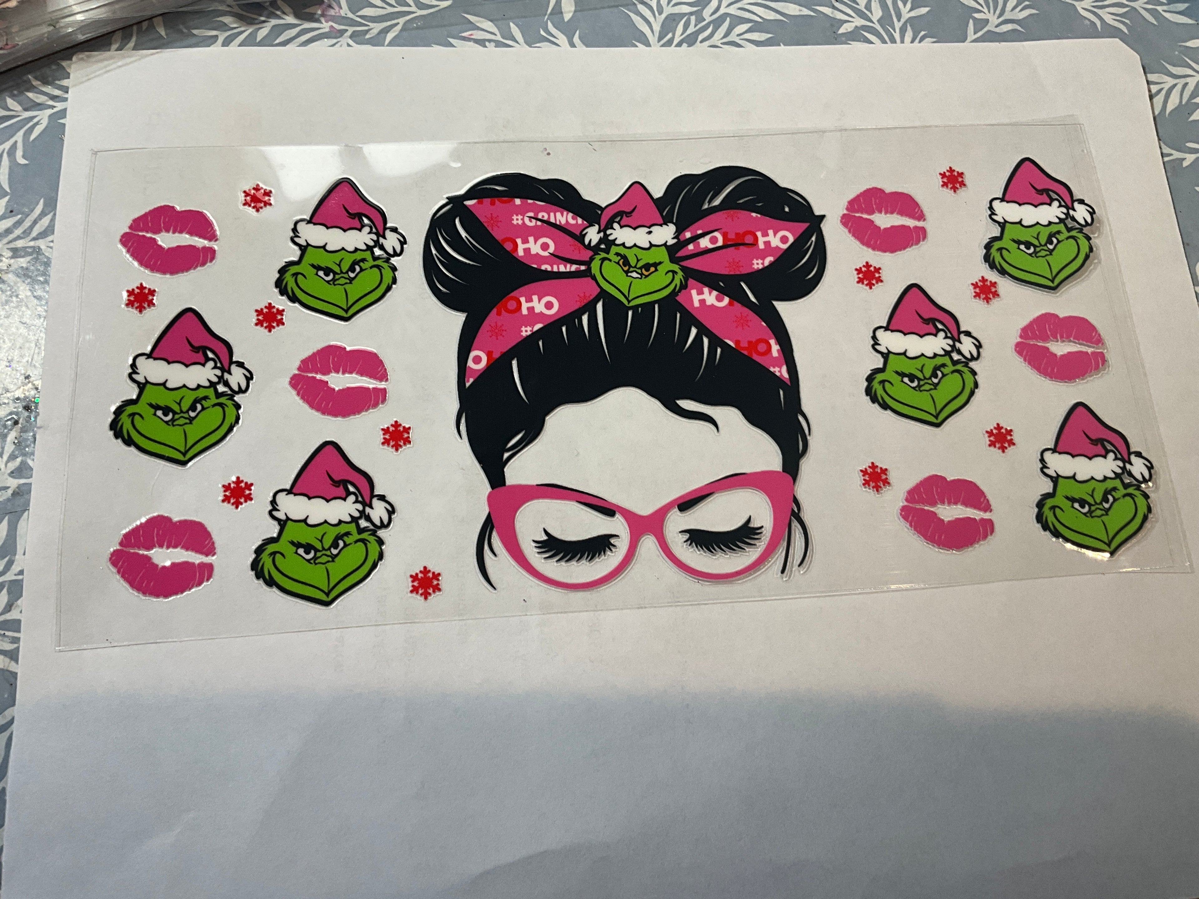 Green man mama and lips