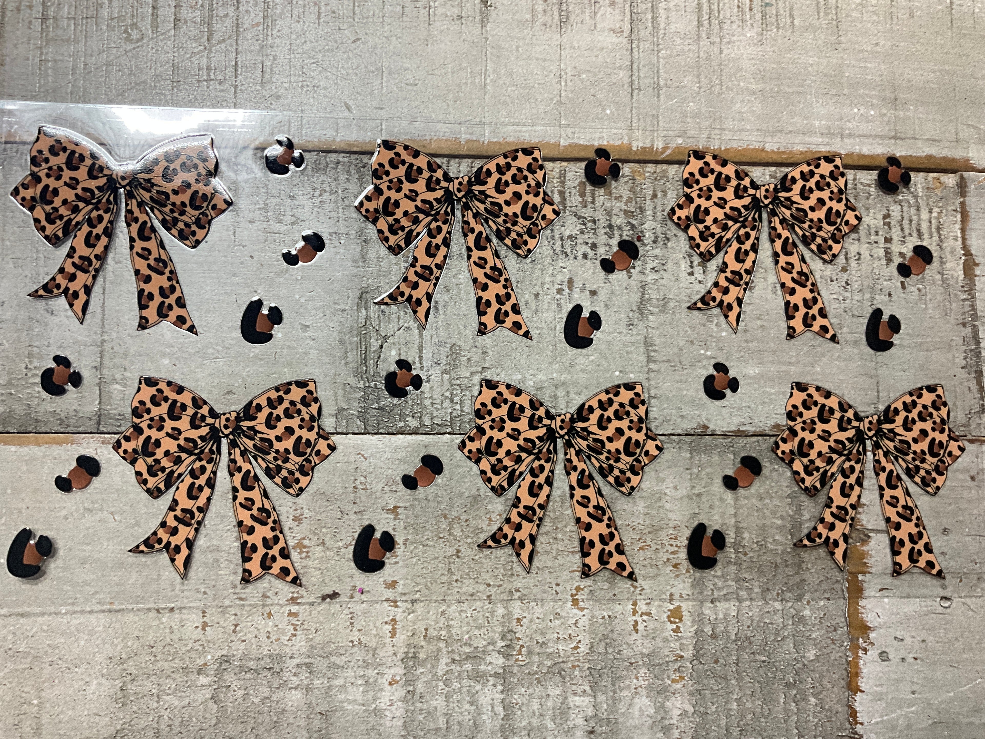 Leopard bows