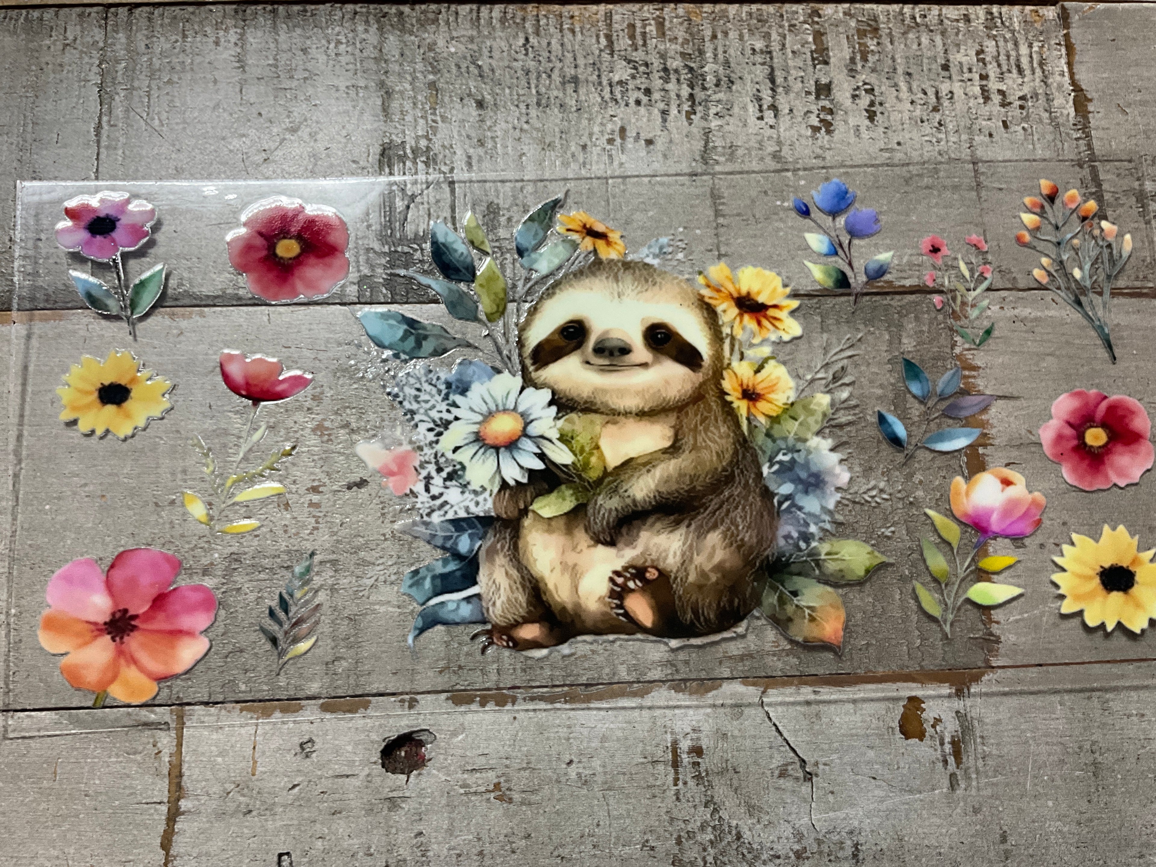 Floral sloth