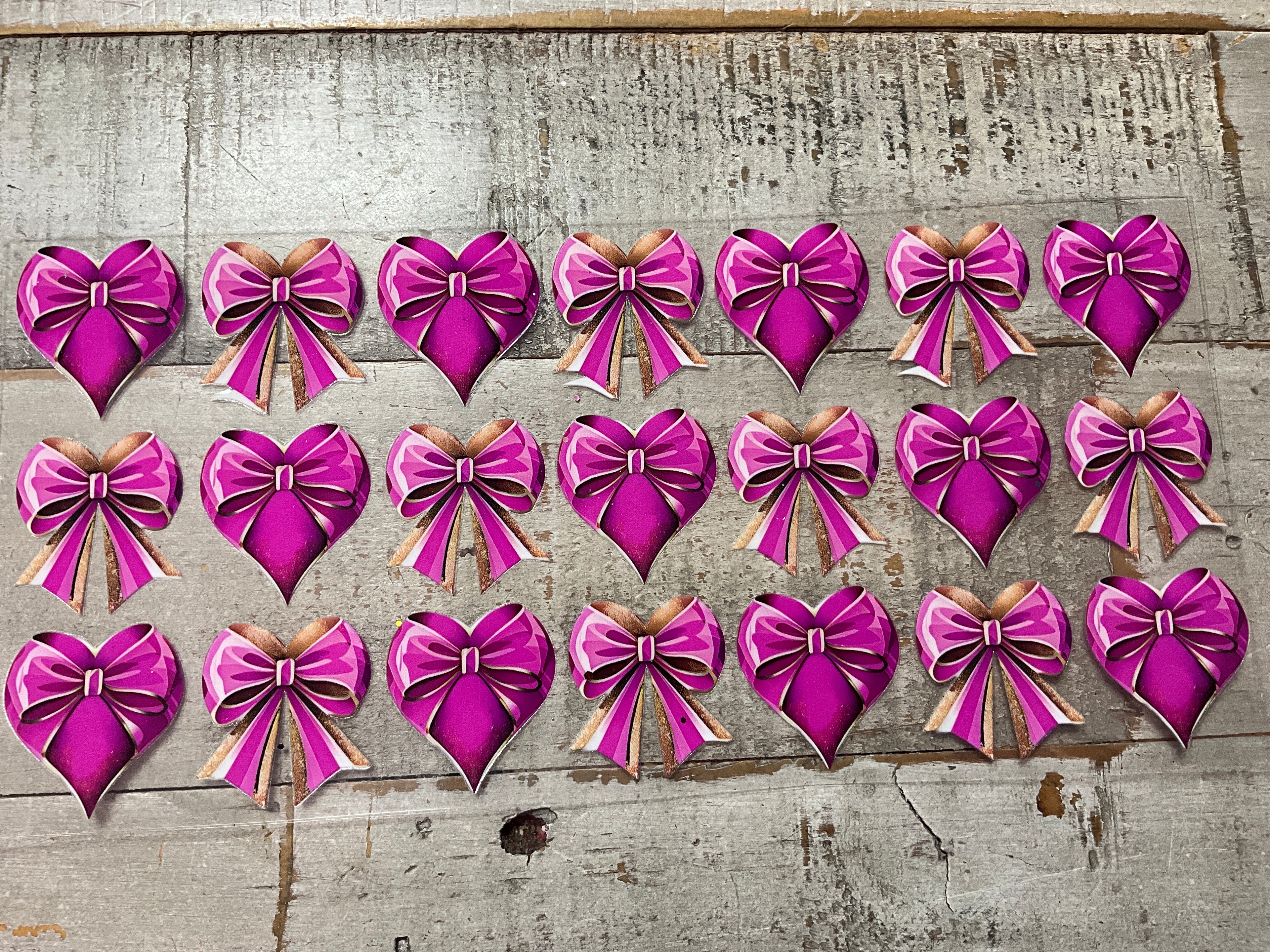 Pink/gold bows