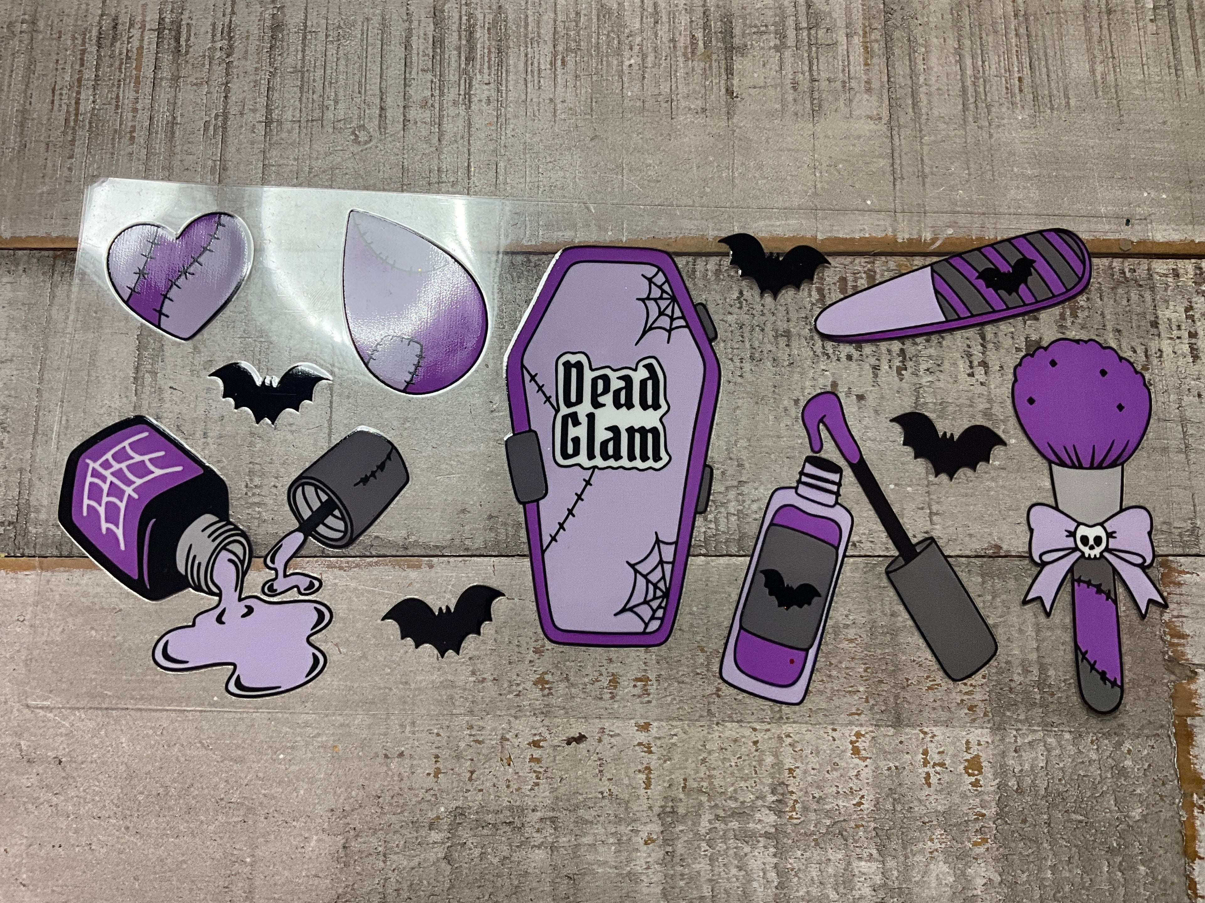Dead glam