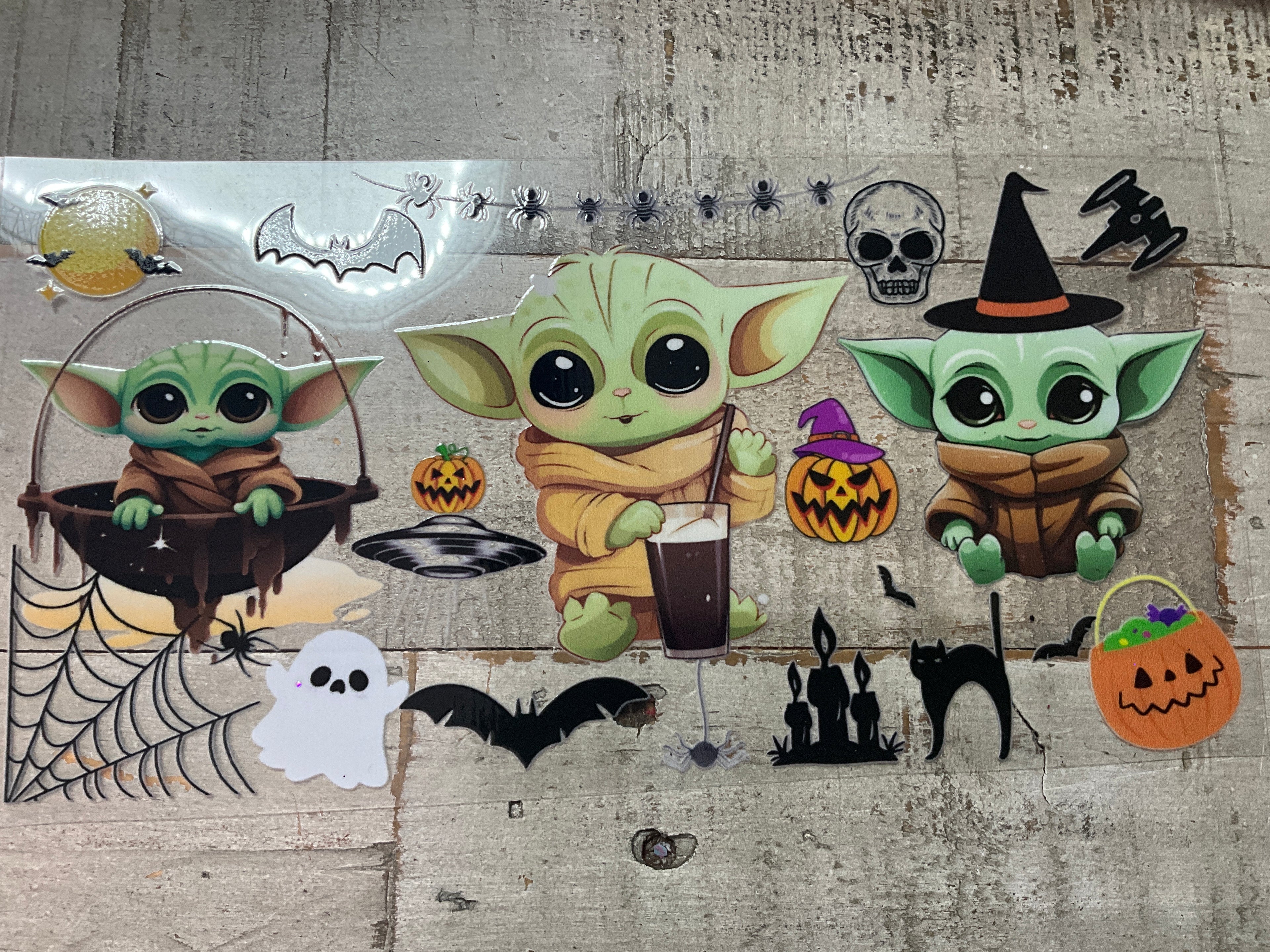 Halloween green alien