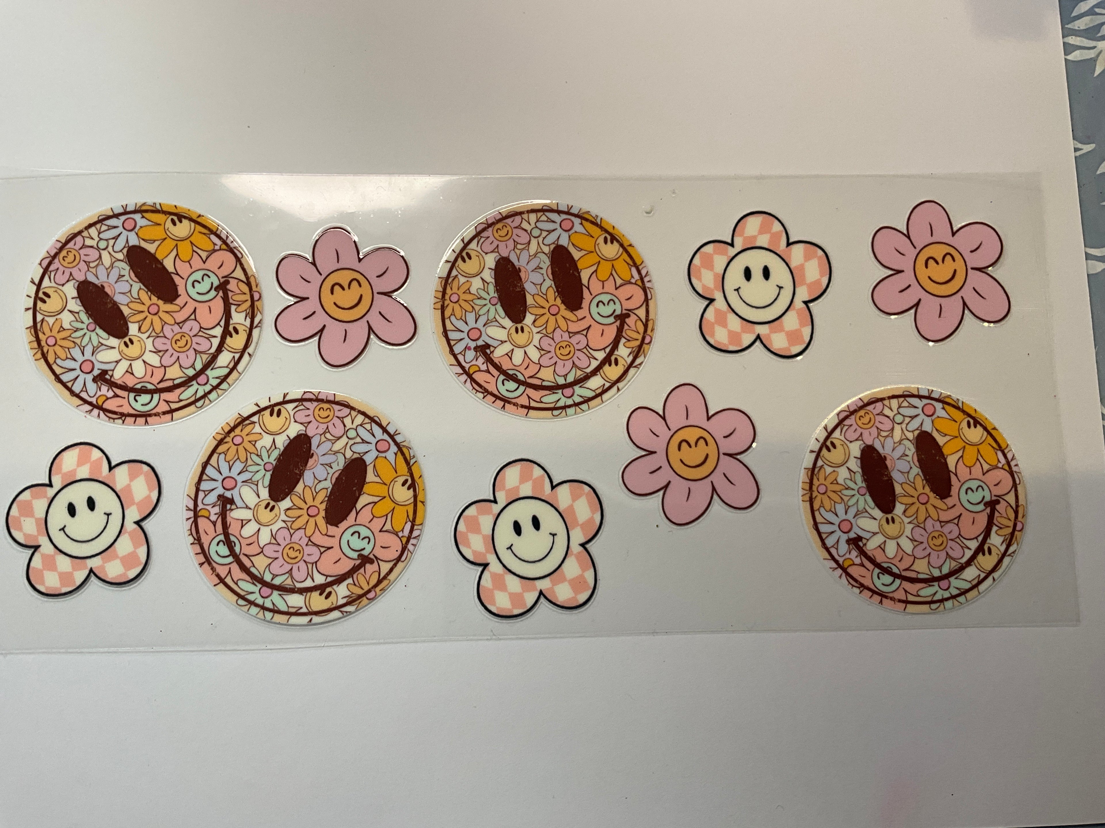 Pastel smiley
